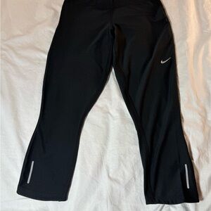 Nike Dri-FIT Black Crop Leggings
